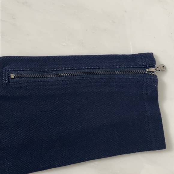 BCBG Jean legging with zipper detail - Picture 3 of 5